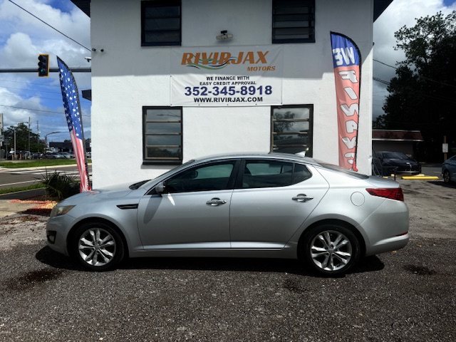 2013 Kia Optima LX's photo